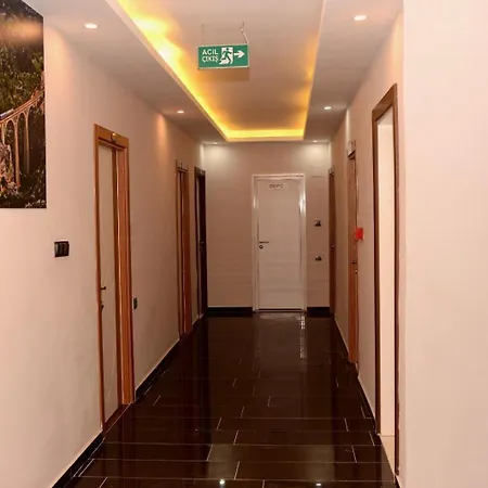 Alojamento de Acomodação e Pequeno-almoço New Sirius Adana